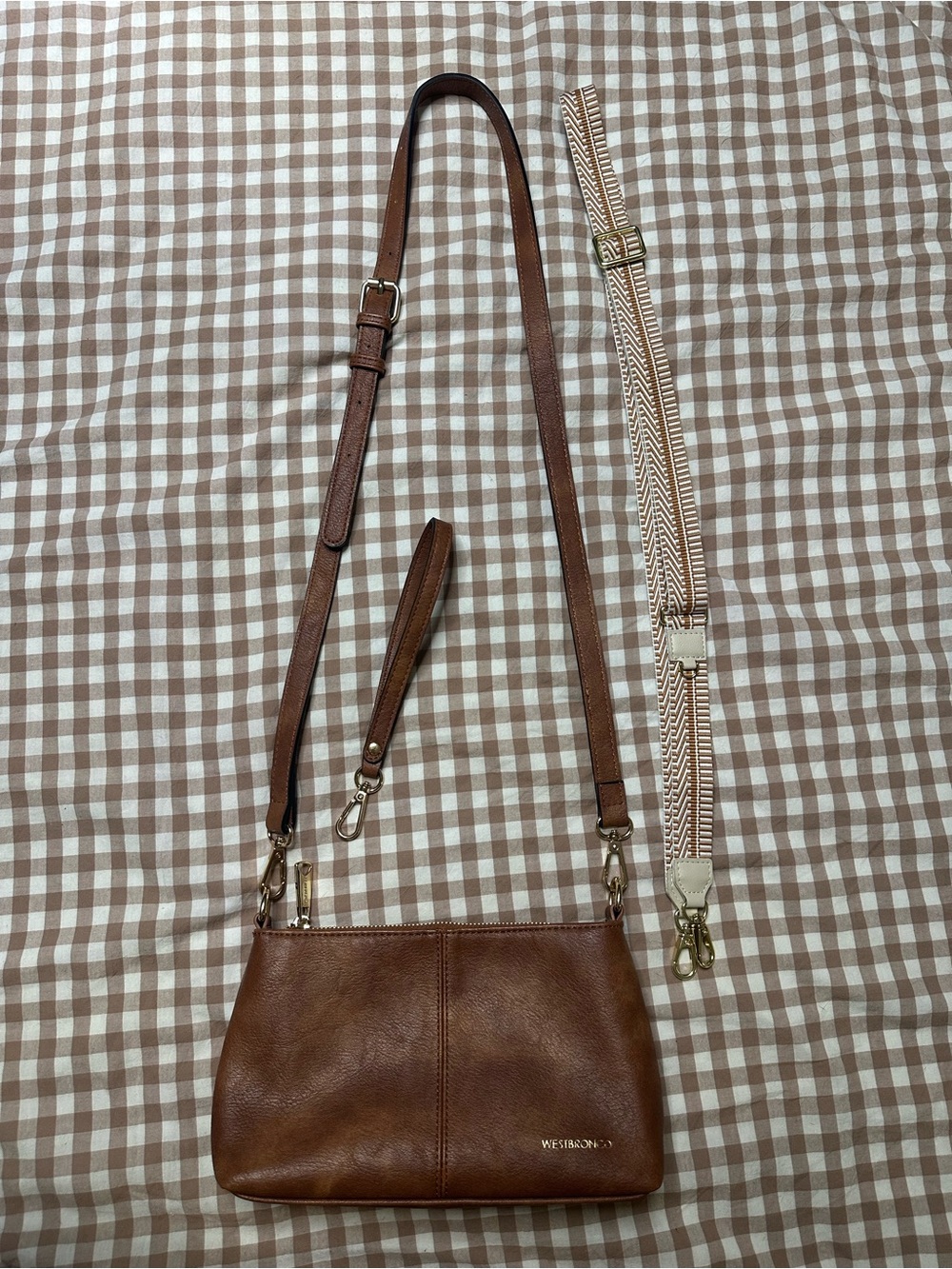 Source Unknown Brown Leather Crossbody Bag with Patterned Alternate Strap